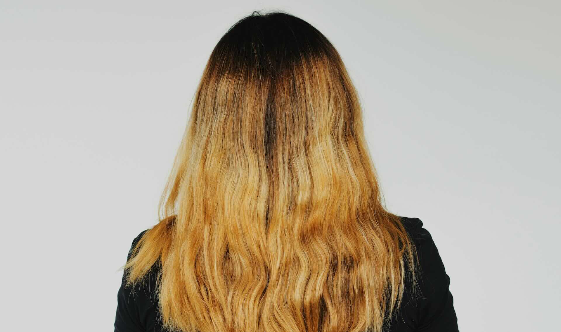 Est-ce que le matcha fait vraiment pousser les cheveux ?