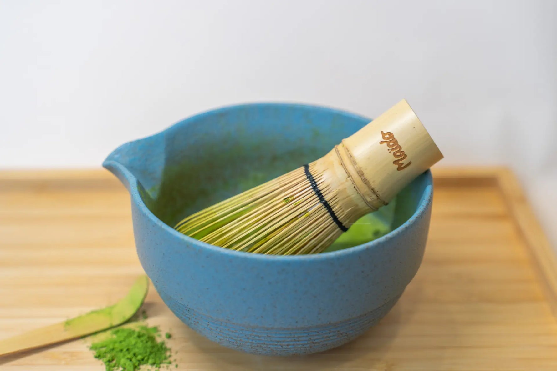 Comment bien préparer son fouet à matcha avant la première utilisation ?